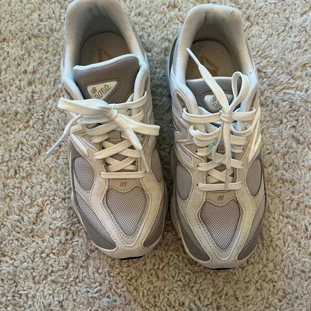 New Balance Cream and Gray Athletic Shoes 9060 - Picture 9 of 11